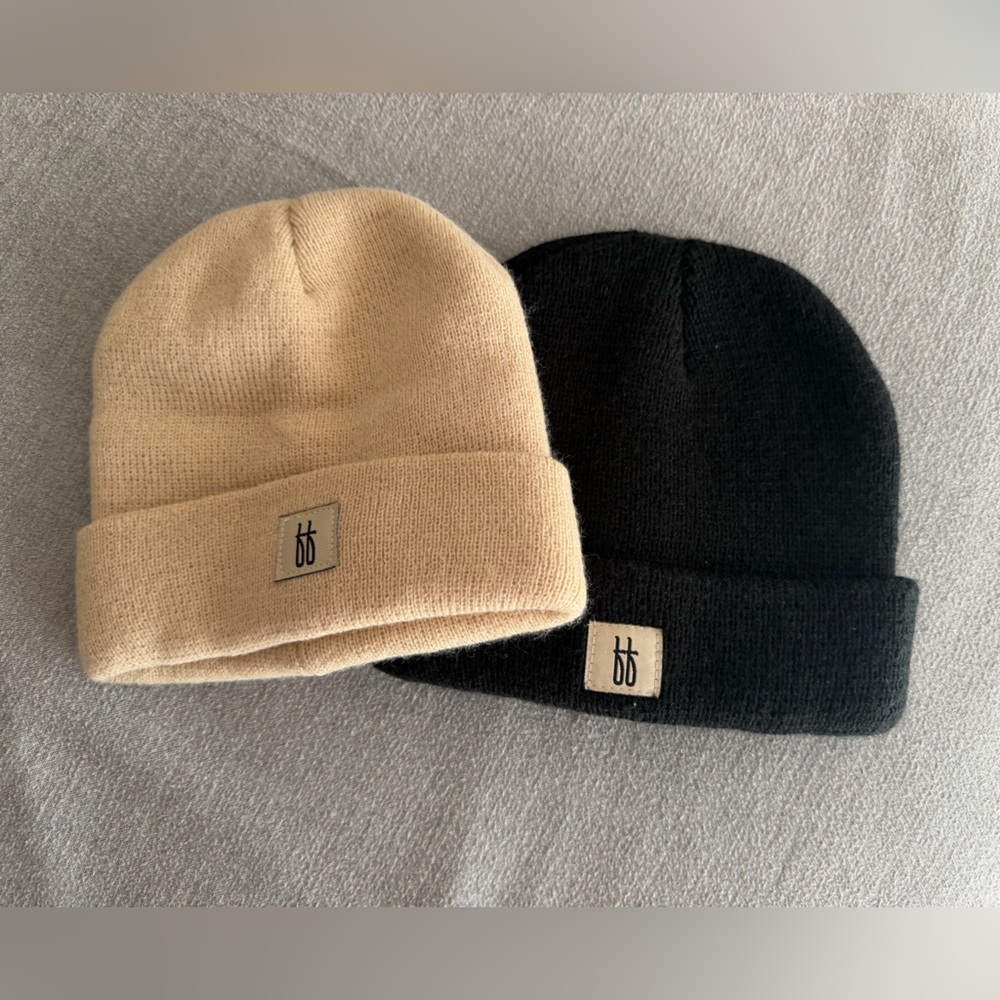 Forever French Knit Beanie Set - Black and Tan